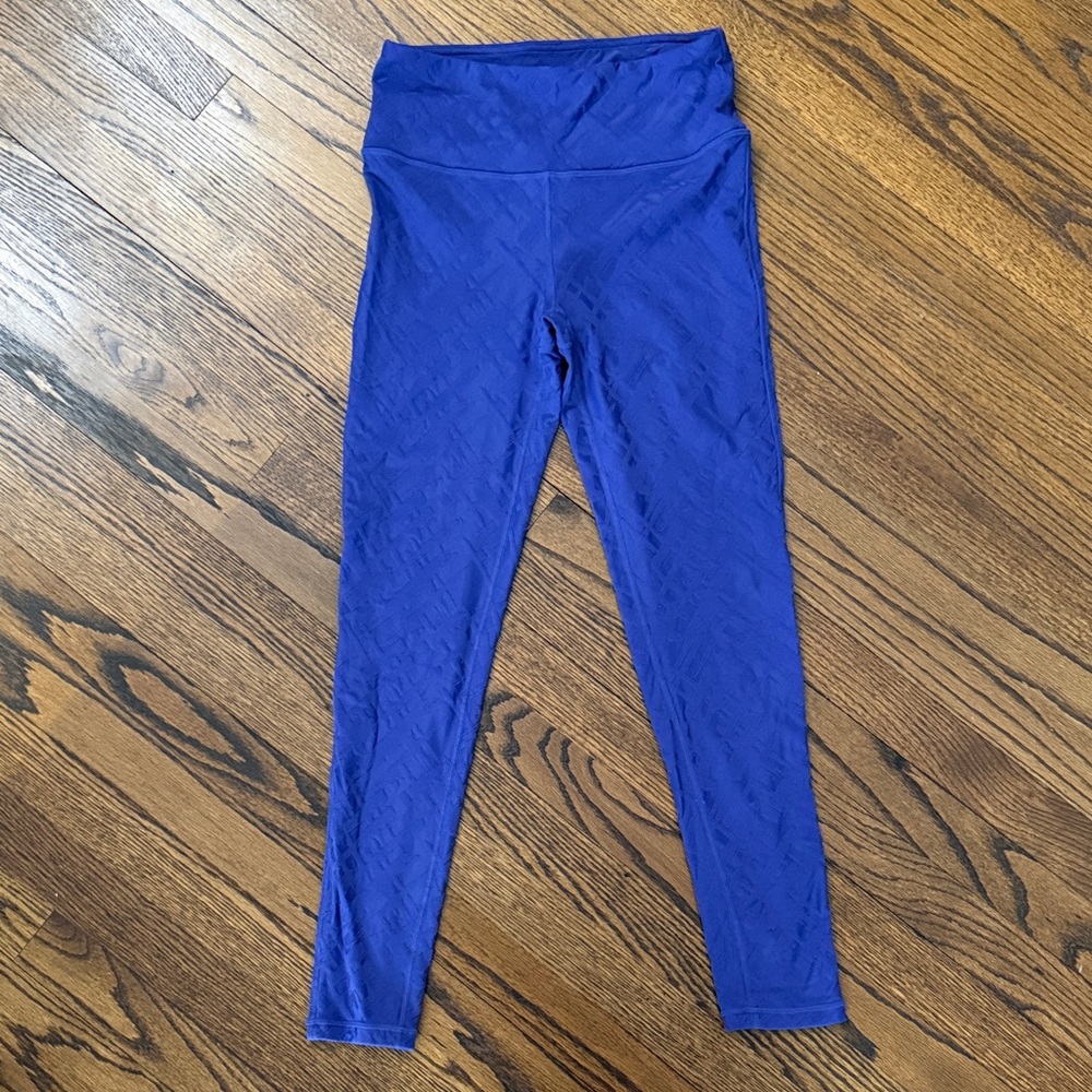 B26 Mono B Women Medium High Waist Purple Textured Active Leggings
